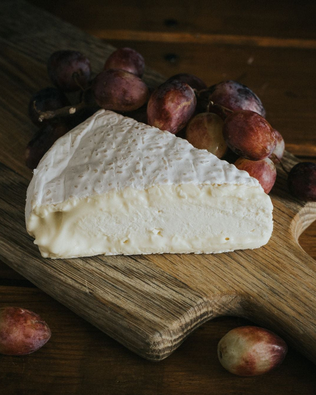 Sharpham Brie (By Slice)