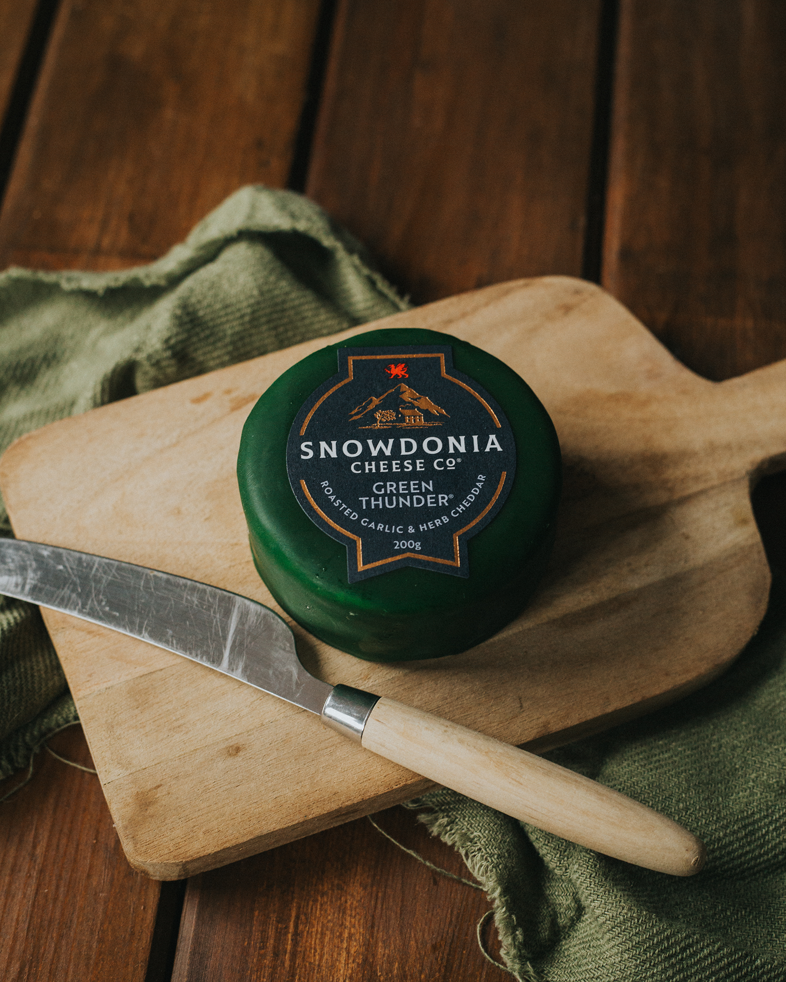 Snowdonia Green Thunder Cheddar Cheese