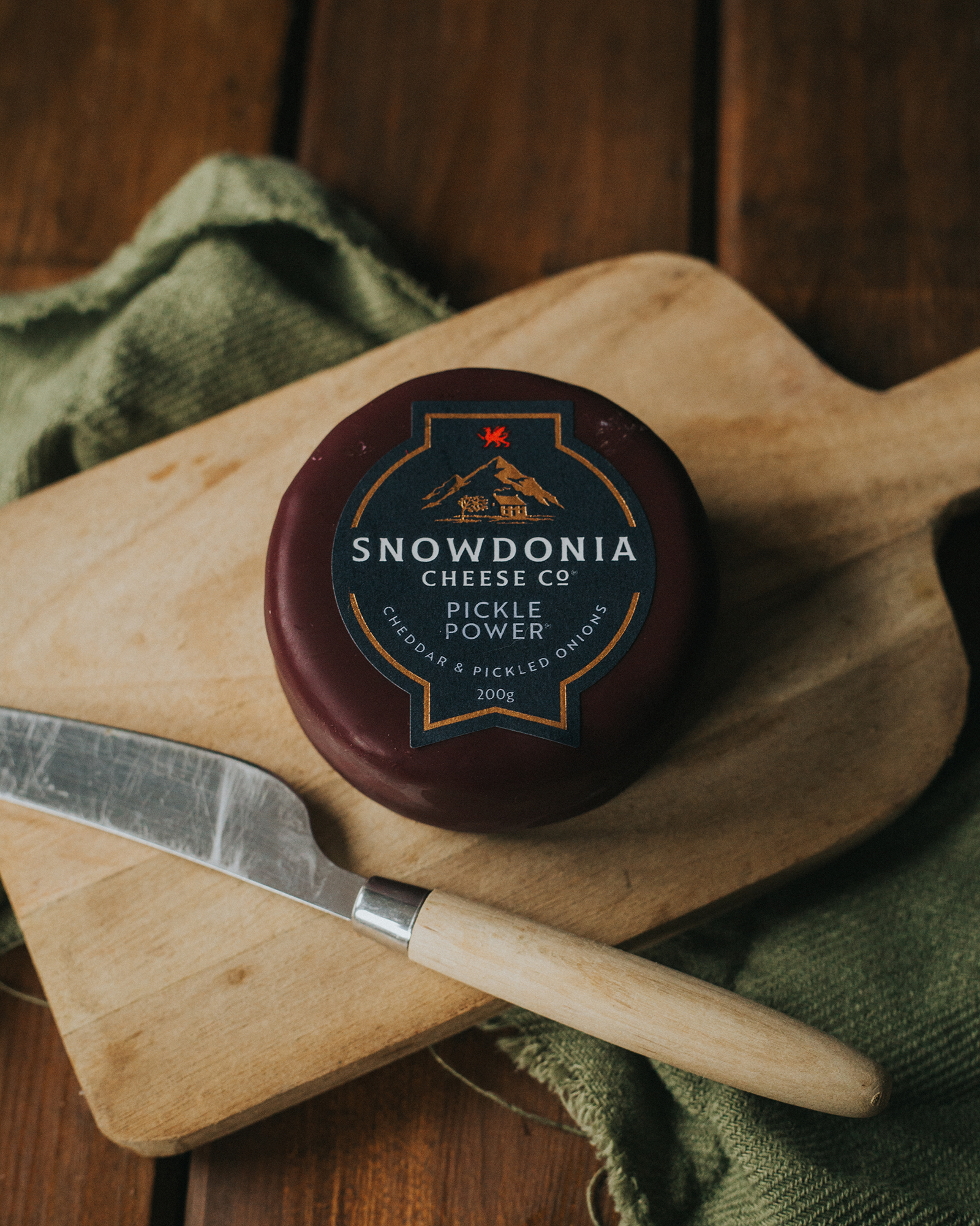 Snowdonia Pickle Power Cheddar Cheese