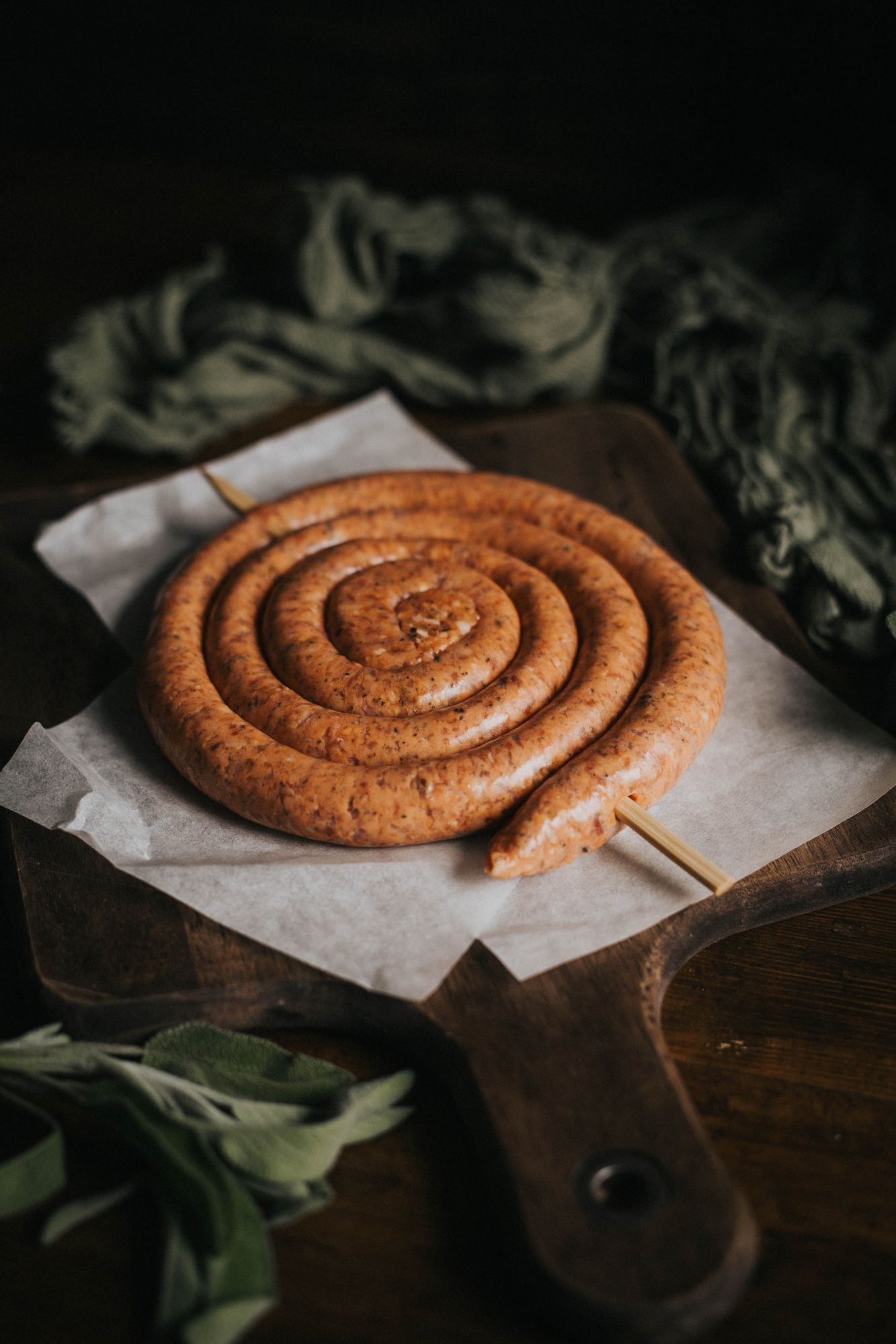 Pork Tomato And Basil Sausage Ring