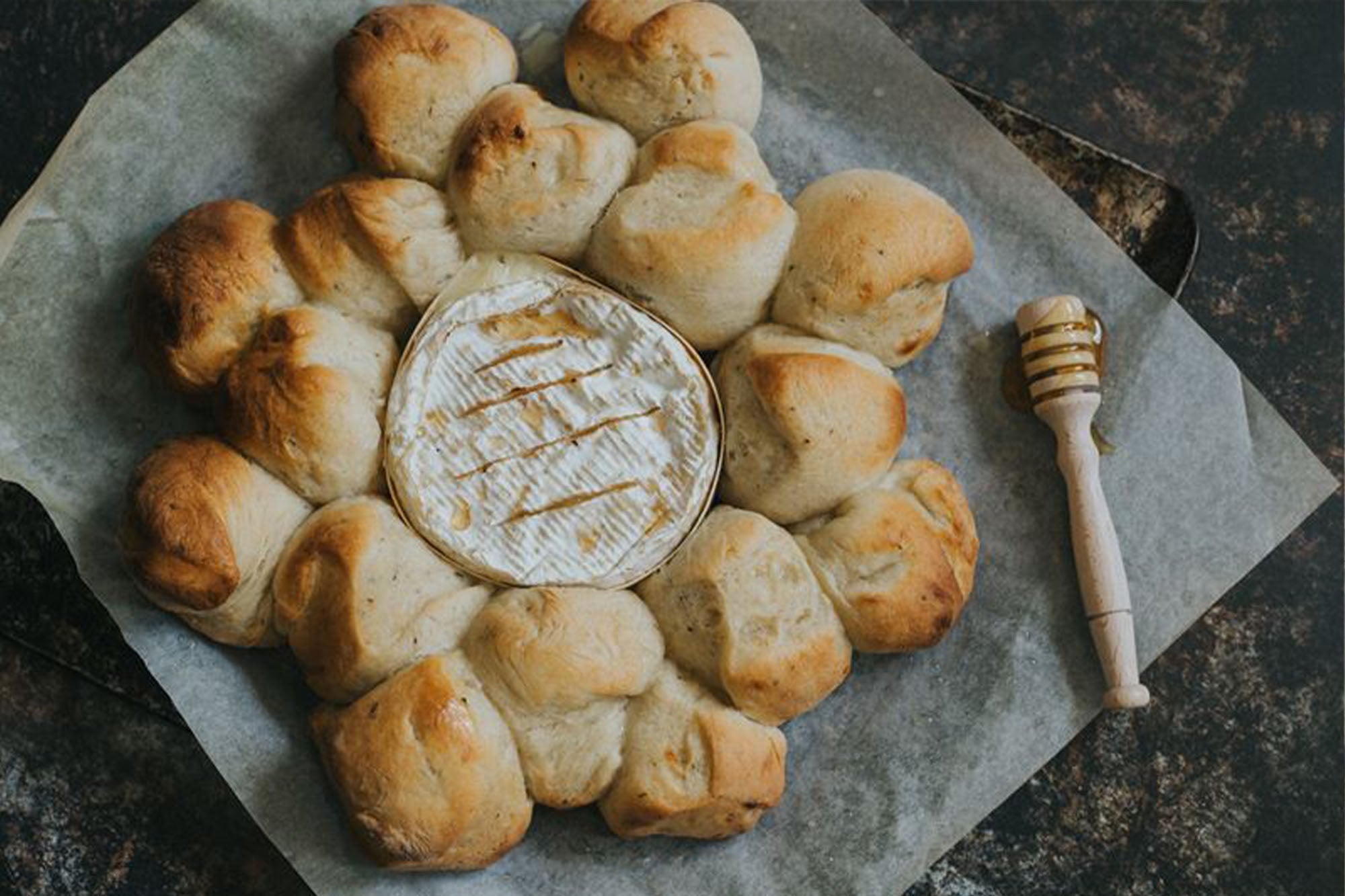 Garlic Bread and Camembert To Share
