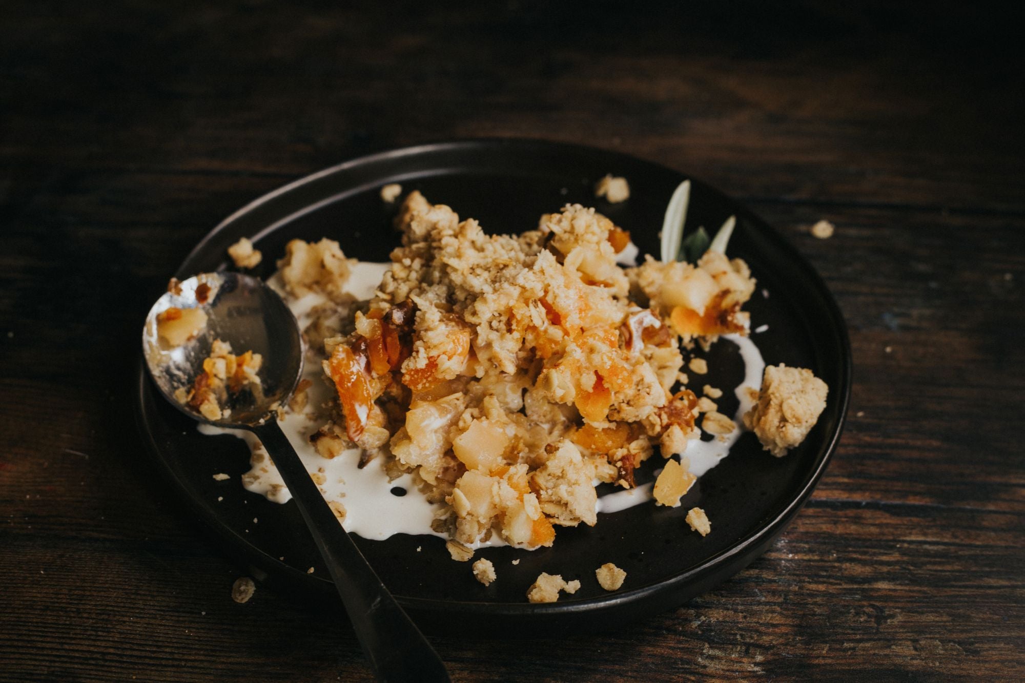 Greendale Apple, Apricot & Dates Crumble 